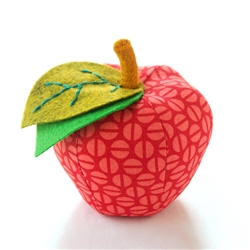 Apple Pincushion Kit - Red Divvy